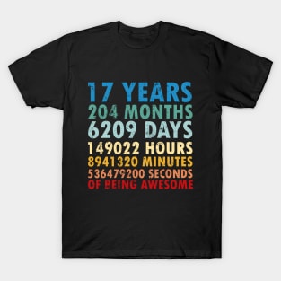 17th Birthday Countdown 17 years of being Awesome / Seventeen Birthday / 17 Years Old / Girls and Boys / Vintage Retro Style Shirts T-Shirt